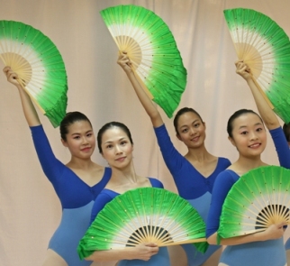 adult chinese dance class